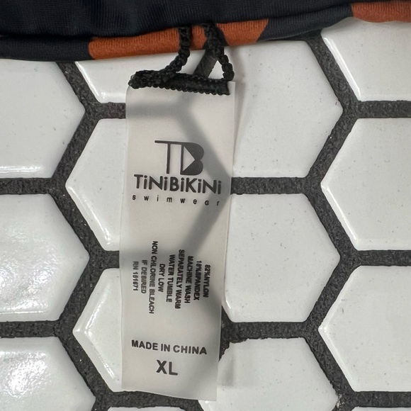 Tinibikini bikini bottoms size XL - Picture 3 of 3